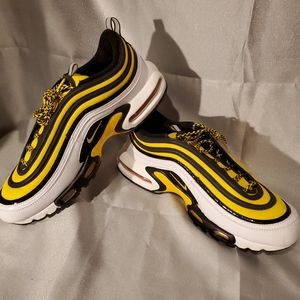 AIRMAX PLUS 97'S NEW WITHOUT BOX